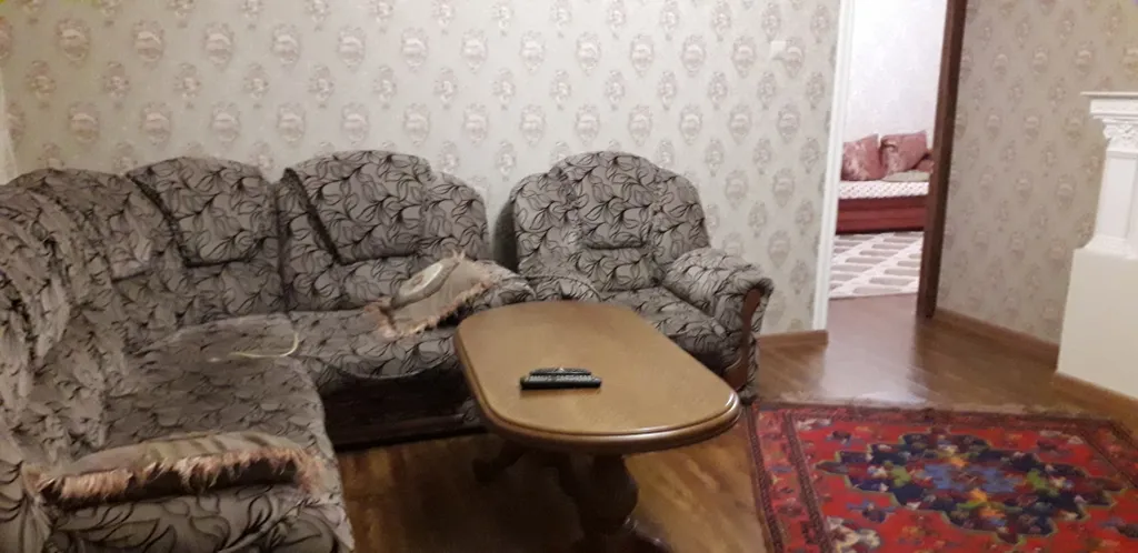 Уютный дом в городе вблизи моря