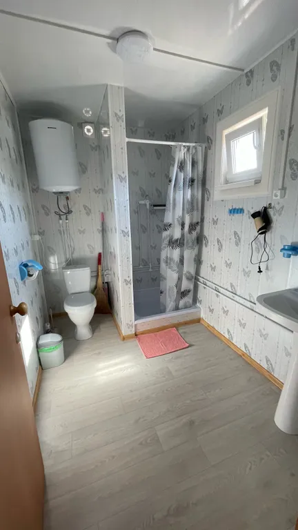 Отдельный домик для семьи с кухней