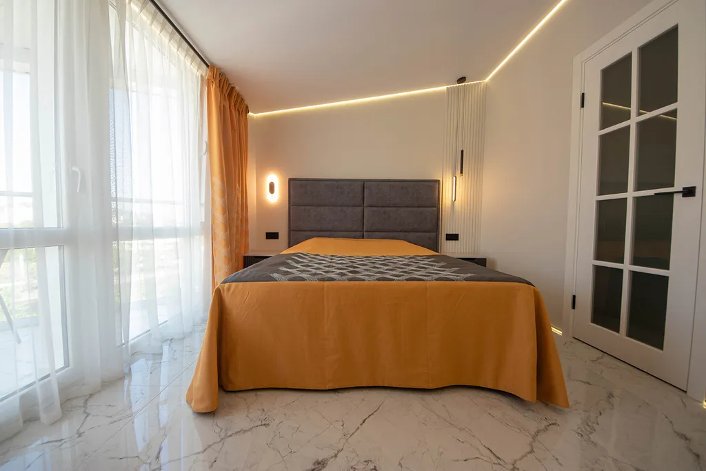 Дизайнерская квартира на берегу моря