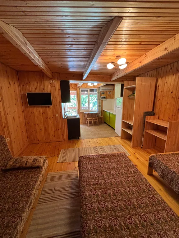 Студия в эко-стиле с кухней и со своей террасой в 200 метрах от моря