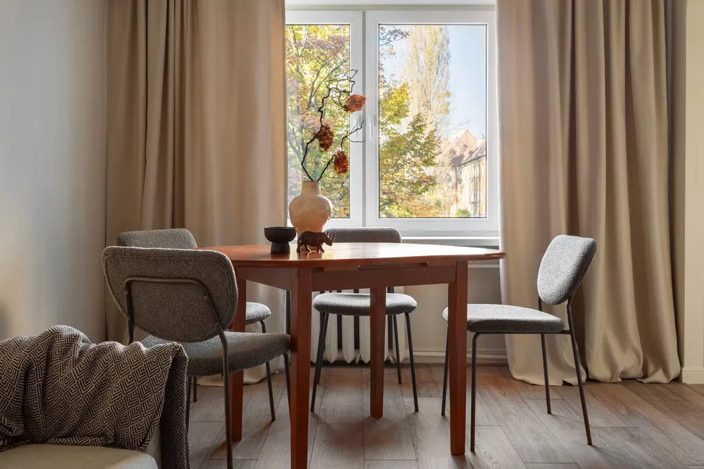 Квартира 3-комнатная квартира в историческом районe Амалиенау c балконом — Калининград