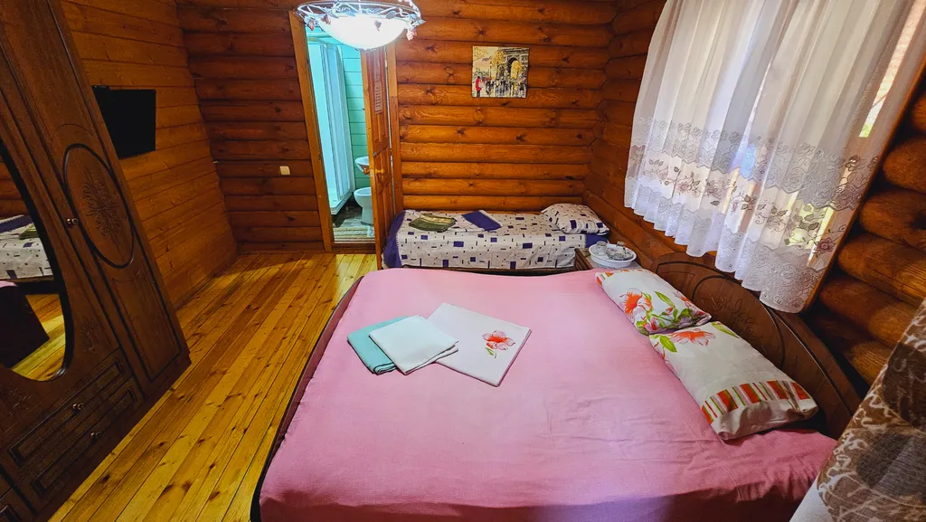 Трехместный номер со всеми удобствами