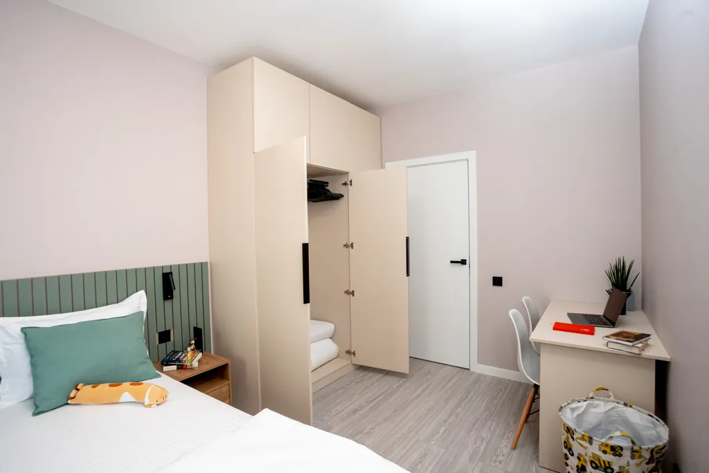 3-комнатная Квартира