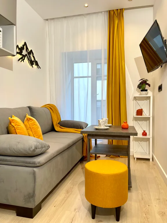 Квартира Квартира Уютная студия с прекрасным видом у метро Василеостровская — Санкт-Петербург