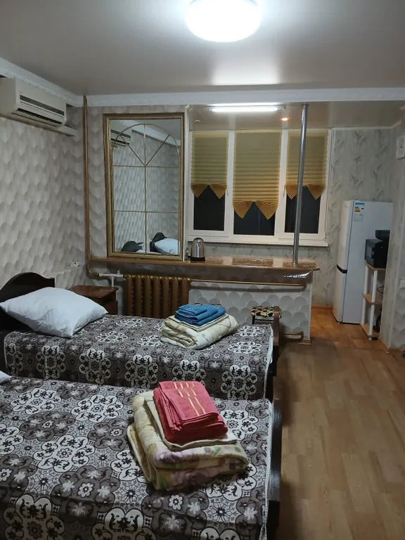 Уютная квартира-студия в самoм центpе куpоpтной зoны — аренда посуточно в Железноводск