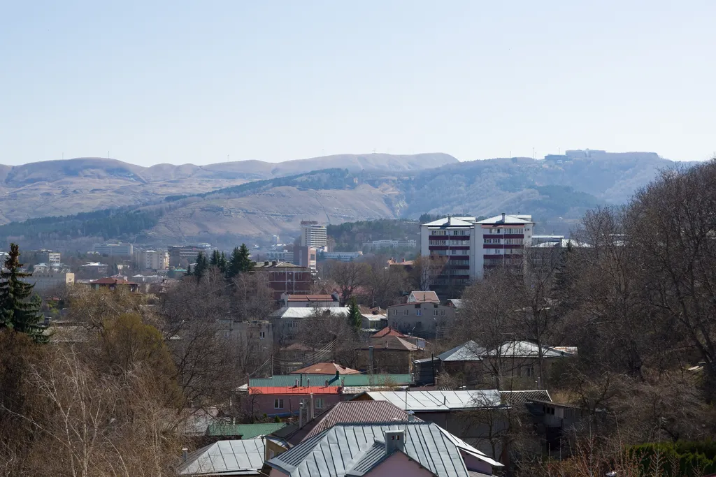 Красивая квартира с видом на горы