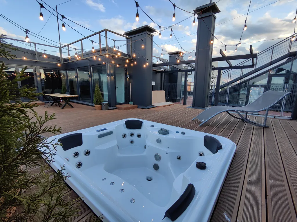 Двухэтажный пентхаус в самом центре