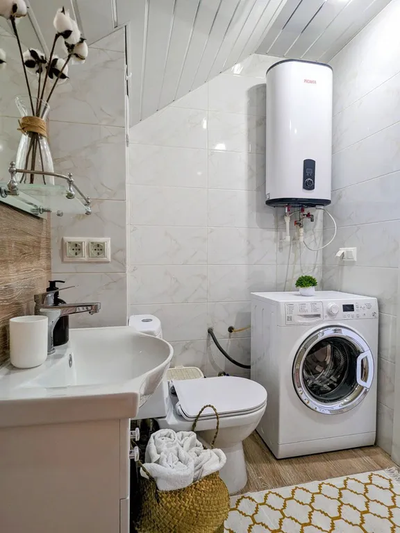 Роскошные двухуровневые апартаменты с панорамным видом на горы