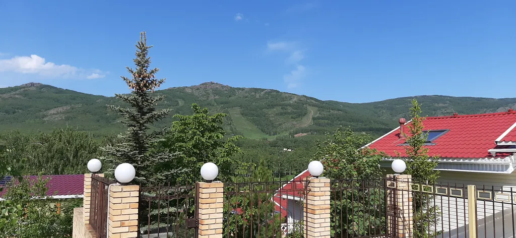 4-комнатный Дом