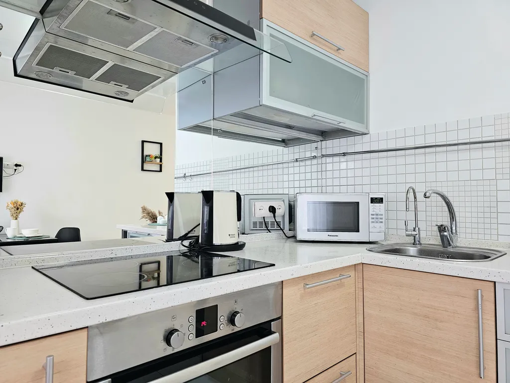 Однокомнатная квартира в районе моста победы