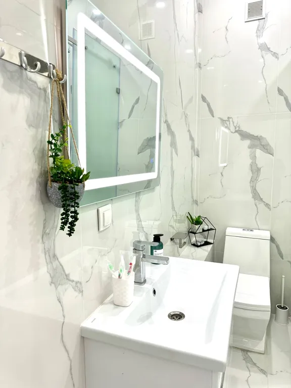 Красивые апартаменты с видом на горы