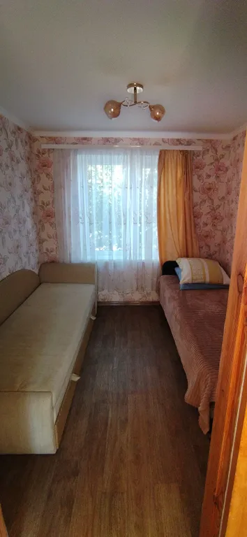 Четырёхместный двухкомнатный номер на берегу моря