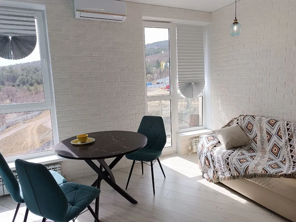 Двухкомнатная квартира «Лагуна» с детской