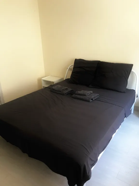 Двухместный номер в частном доме с бассейном, летней кухней