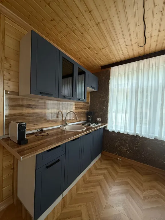 Коттедж с бассейном и парной и видом на Сулакский каньон