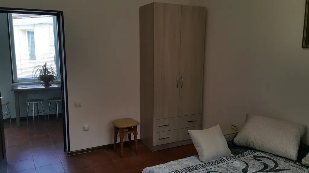 Дом под ключ с автостоянкой, без животных