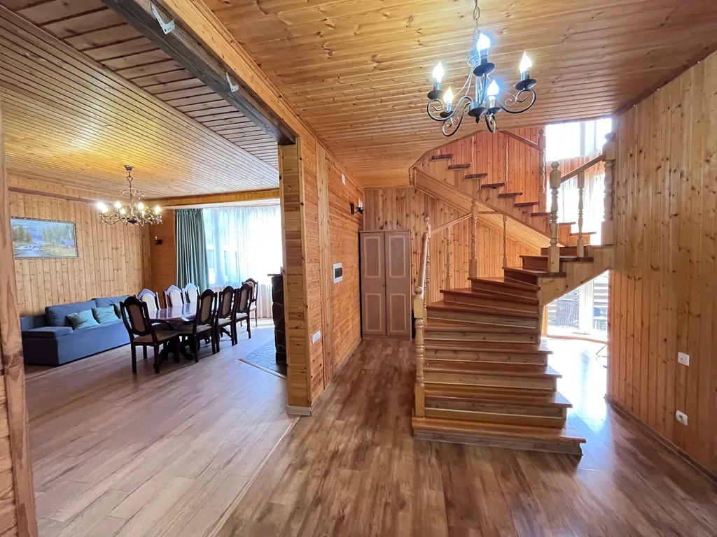 5-комнатный Дом