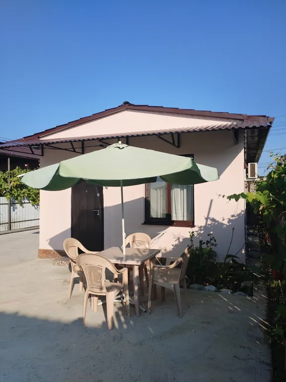 Коттедж Домик 5 мин. до моря — аренда посуточно в Сухум