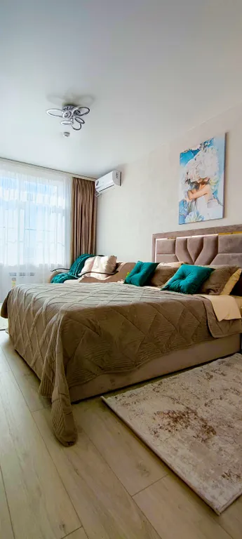 Апартаменты с бассейнами во дворе