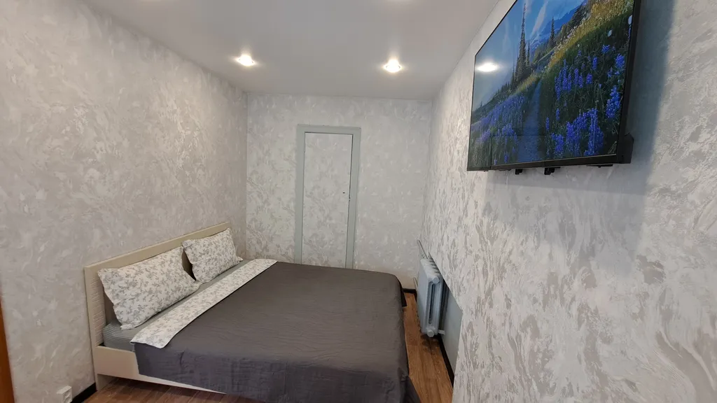 Уютная двухкомнатная квартира Ленина 95