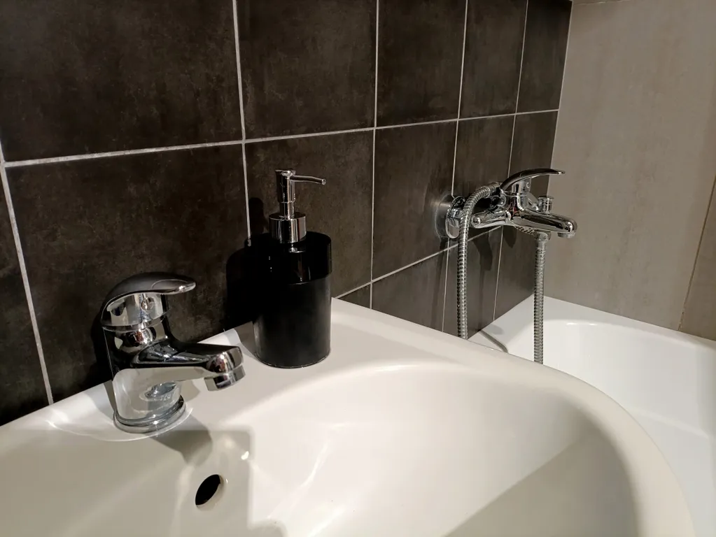 Чистая и уютная квартира-студия в стиле лофт