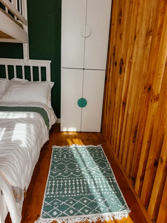 Отдельный дом с баней, террасой,джакузи, парковкой и мангальной зоной