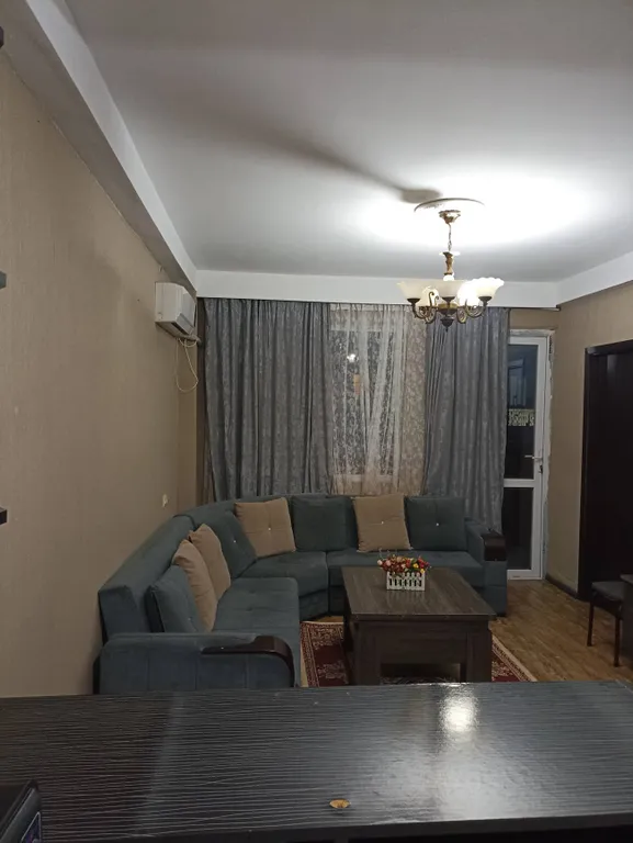 Квартира 2-комнатная Квартира — Батуми