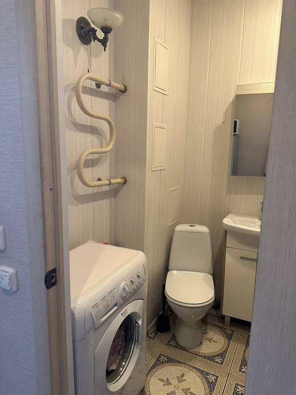 Уютная квартира у метро Девяткино видно из окна