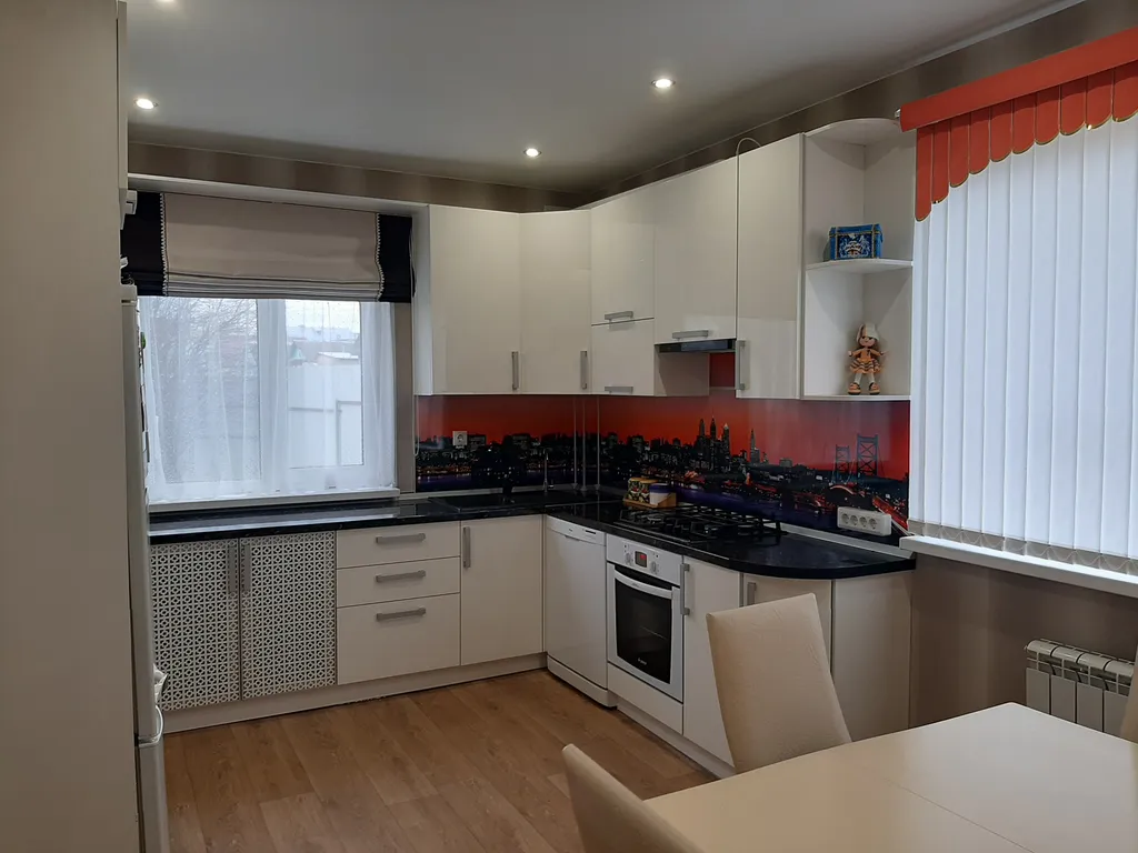 Уютный дом с баней в центре города