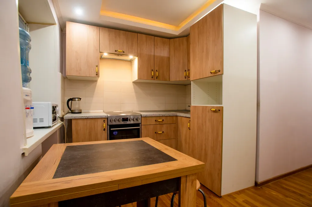 1-комн. Квартира с балконом. Метро, шереметьево, парковка, отчет док