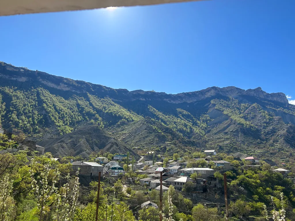 Большой уютный дом