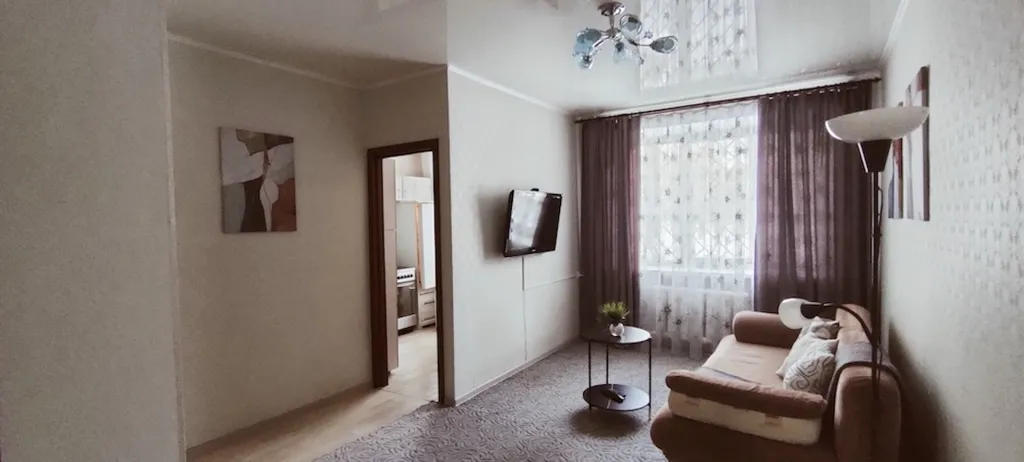 Уютная квартира в супер локации: городской парк, вокзал