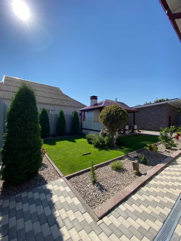 Уютный дом в тихом районе