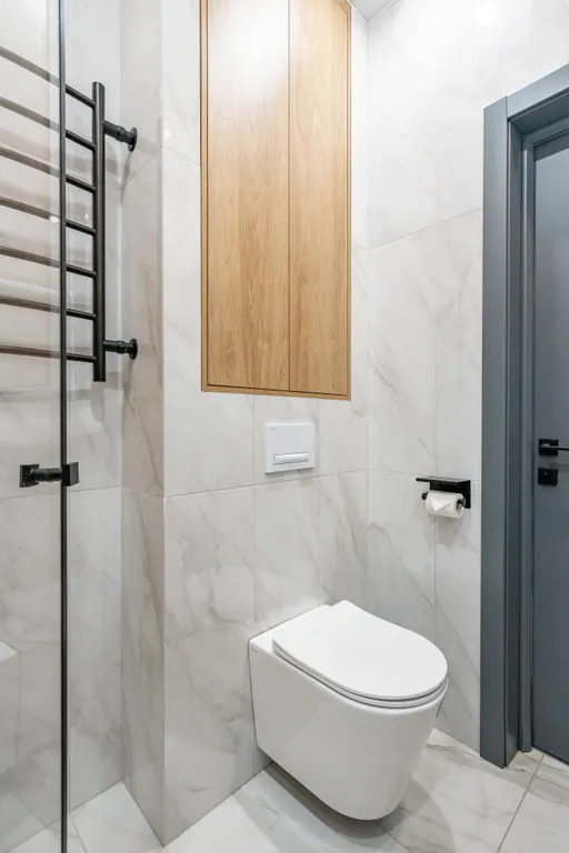 Охта Сьют 21 рядом с входом в Охта парк