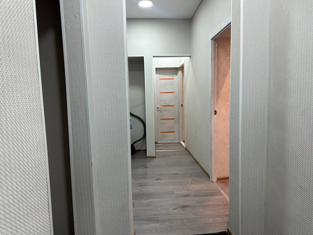 2-комнатная квартира люкс с камином рядом с автовокзалом на 1м этаже