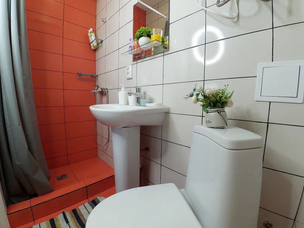 Апартамент Tat House в центре города у станции метро