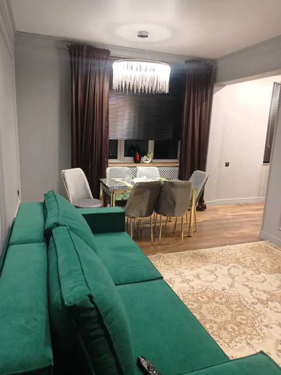 Уютная квартира в центре города в 60 км от высочайшей точки Европы