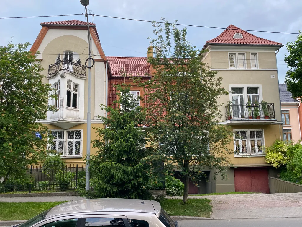 Квартира Квартира Апартамент в старинном особняке в историческом центре — Калининград