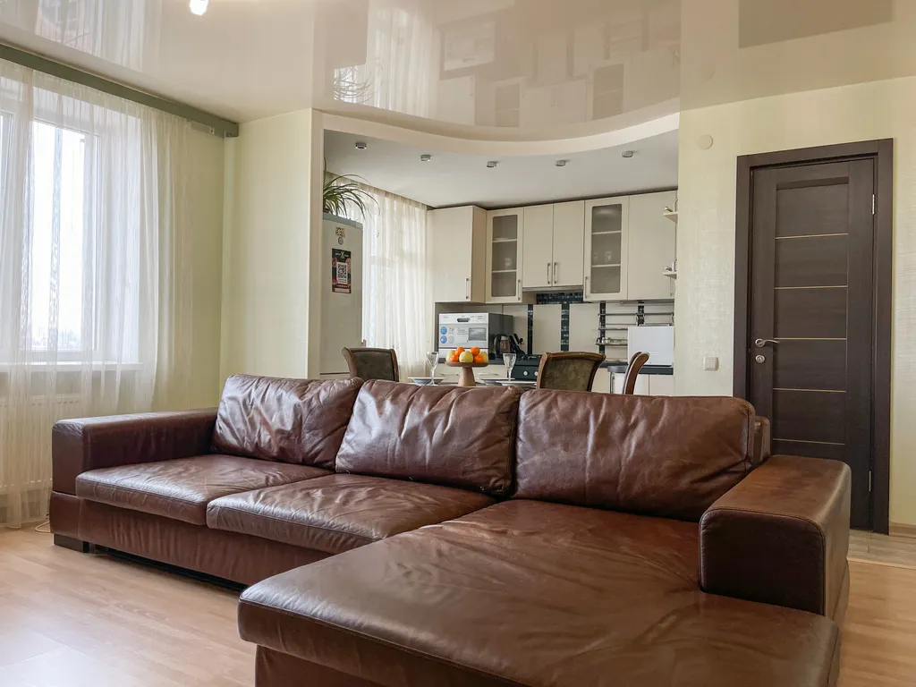 Большая уютная квартира в центре — аренда посуточно в Симферополь