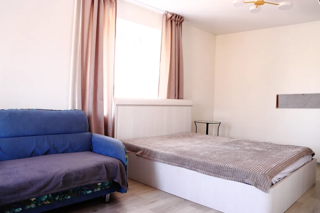 Однокомнатная квартира с евроремонтом в ЦО — аренда посуточно в Комсомольск-на-Амуре