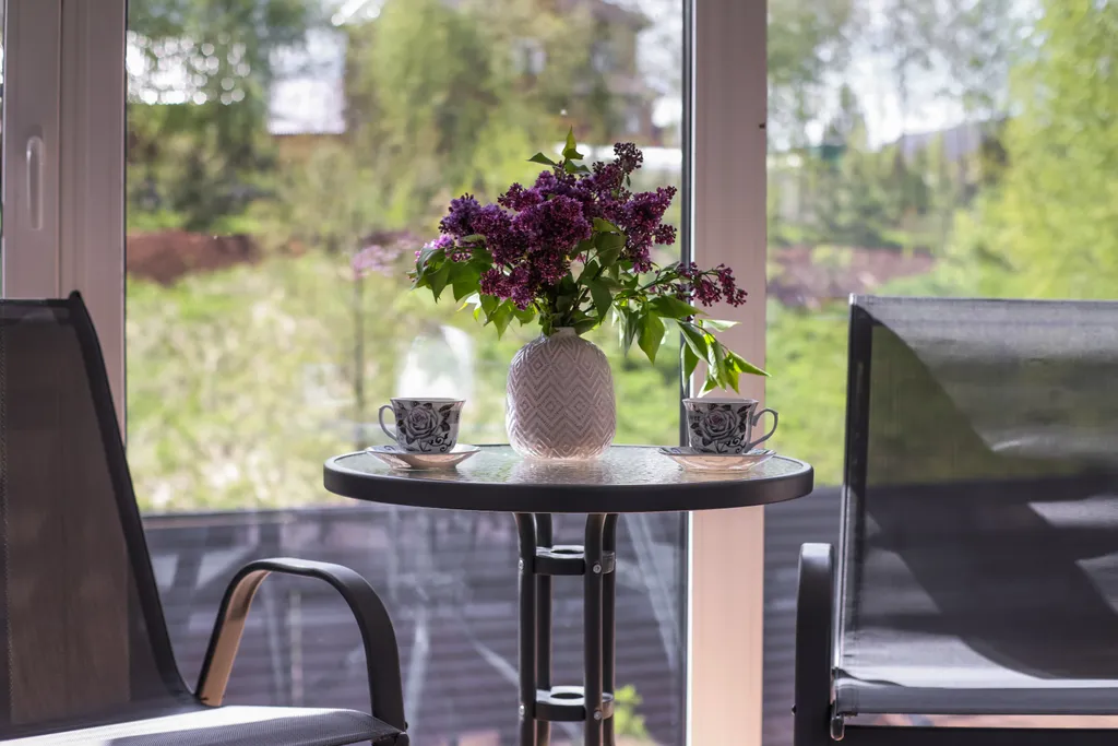 Уютный дом в черте города