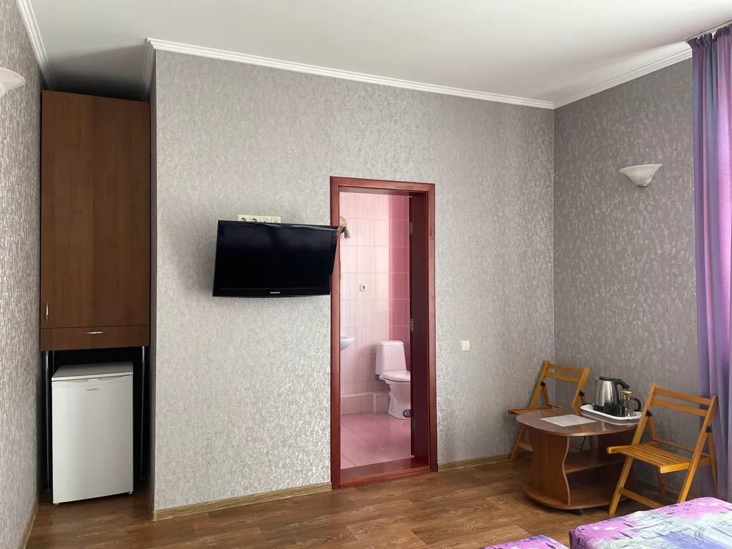 Квартира Уютная комната с выходом на балкон — Севастополь