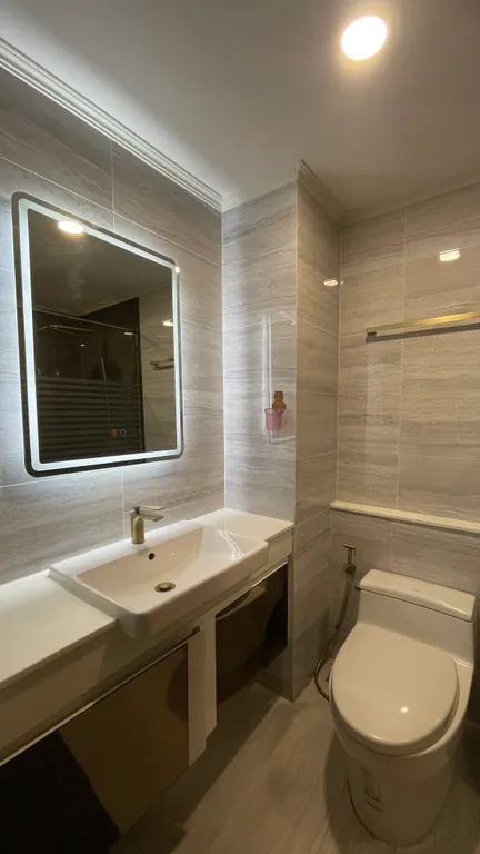 Dusit Grand Park 2 STUDIO