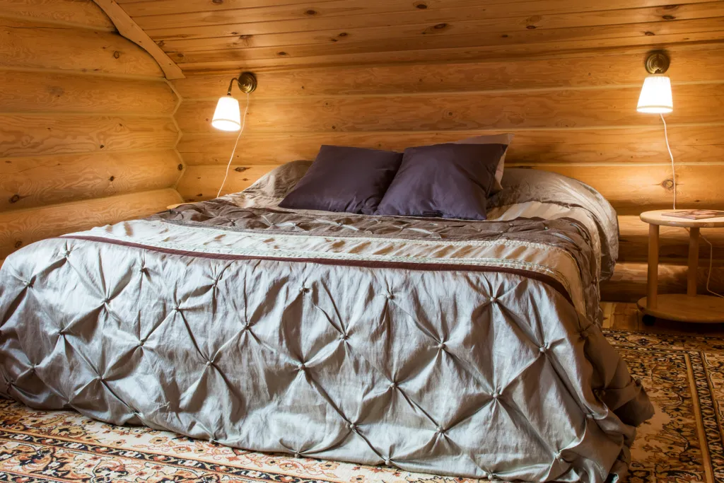 Дом на берегу озера