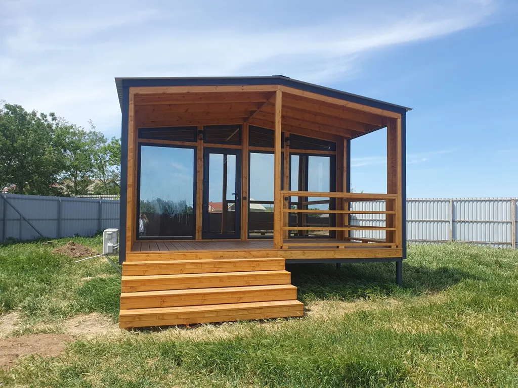 Домик у моря