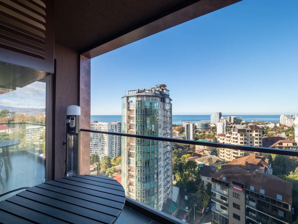 Апартаменты с красивым панорамным видом на город и море