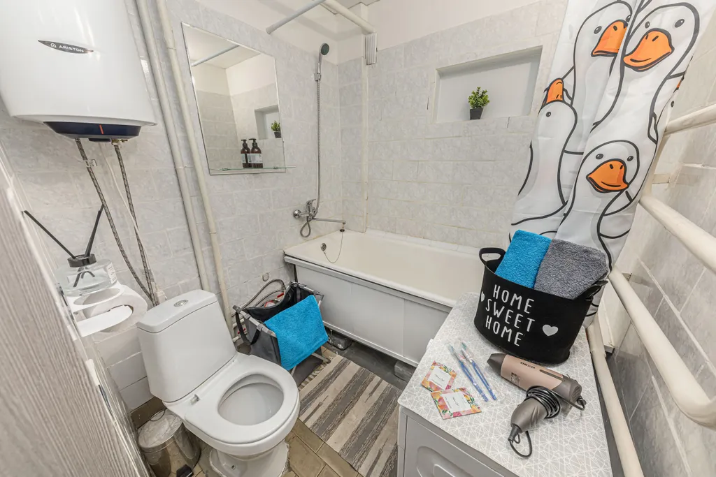 Двухкомнатная квартира в живописном месте у набережной