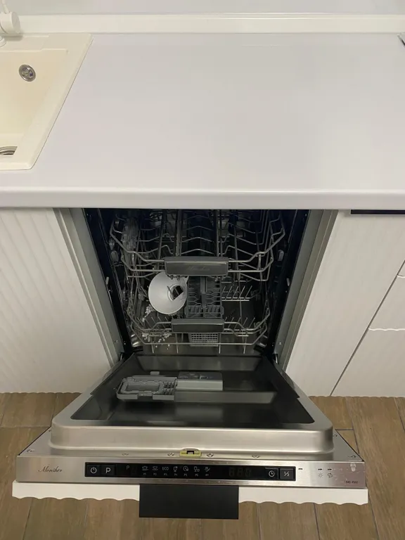 Квартира Однокомнатная квартира в центре, 200м от моря — Адлер