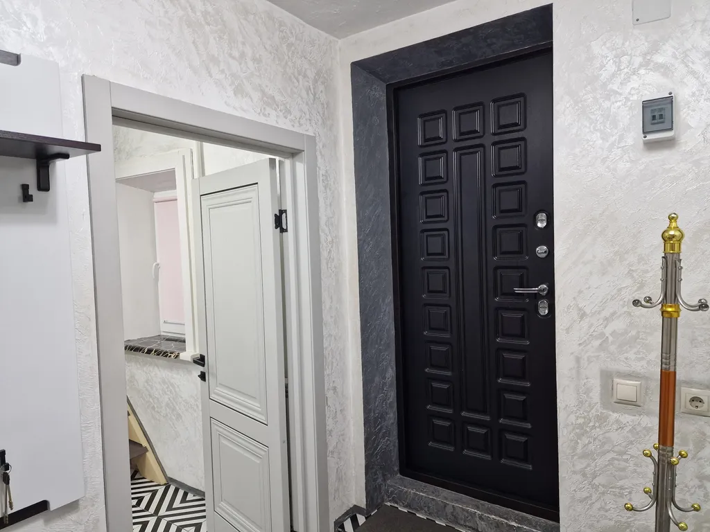 2-комнатная квартира в центре в частном благоустроенном доме