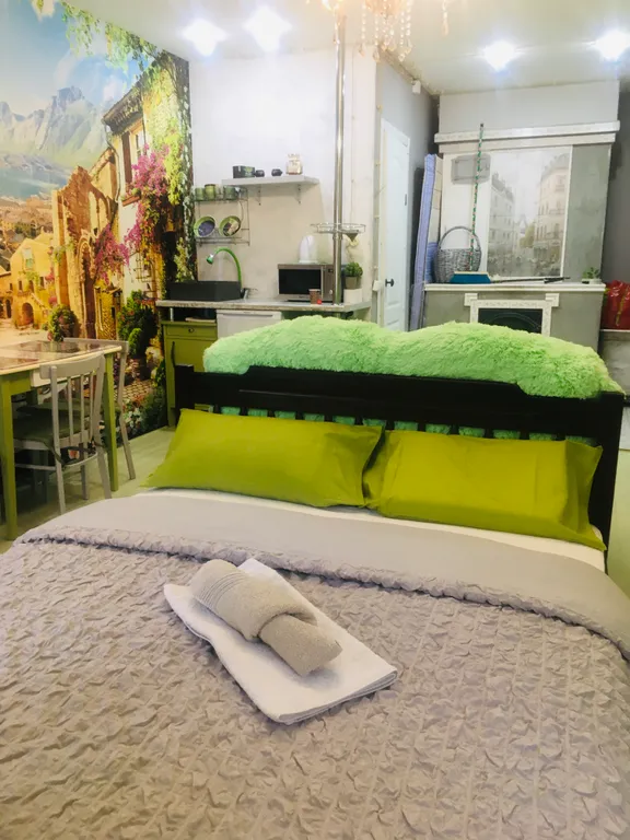 Старый дворик, где уютно и тепло